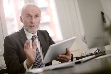 Businessman has a discussionの写真素材