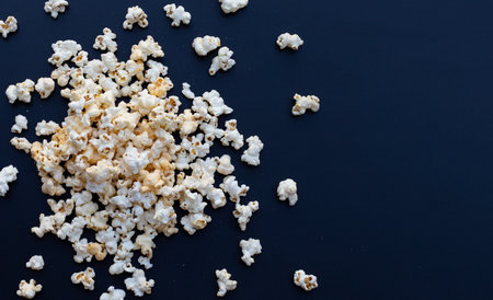 Popcorns on darkの写真素材