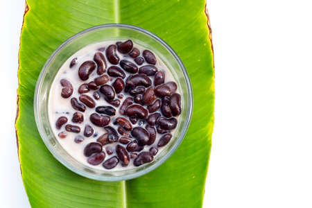 Black bean in sweet coconut milk with sticky rice