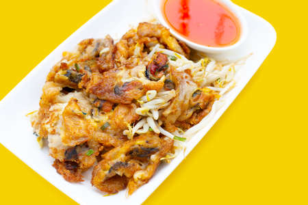 Crispy fried mussel pancake with bean sproutの写真素材