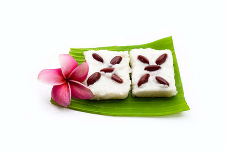 Sweet sticky rice with red beans