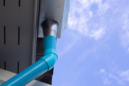 House rain gutter, Pipeline sysem.