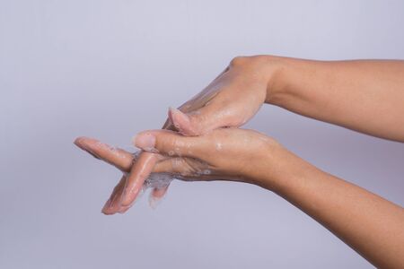 How to clean your hands.
