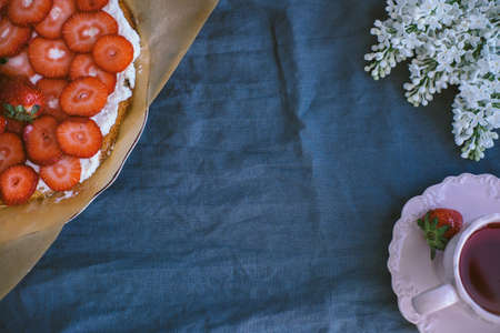 Strawberry Tart with Ricotta Filling with Teaの写真素材