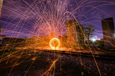 Throw a light steel wool circle.の写真素材