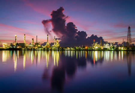 Oli refineryのeditorial素材