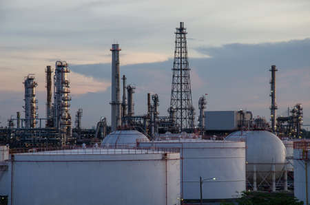 Oil refineryのeditorial素材