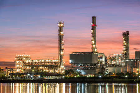 Industry Oil refinery のeditorial素材