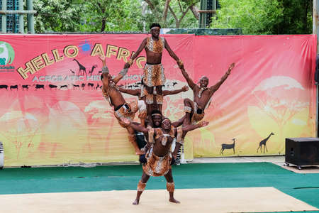 Bangkok, Thailand - May 8, 2018 - Acrobatic kenya show in Dusit zoo.のeditorial素材