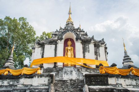 The iconic pagoda of Wat Phra Yuen the ancient pagoda in Bagan style located in Lamphun the northern province of Thailand.の写真素材