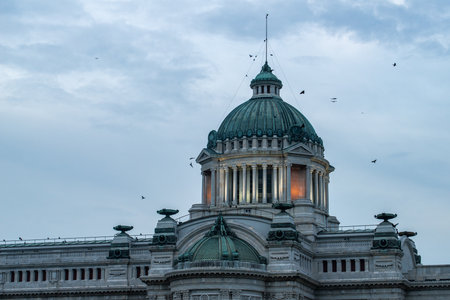 The Ananta Samakhom Throne Hall at evening. A large impressive building in Dusit district in Bangkok, was built by King Chulalongkorn (Rama V) to serve as a reception hall for theの写真素材