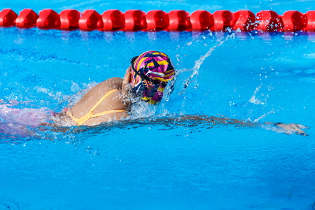 freestyle swimmer in action.の写真素材