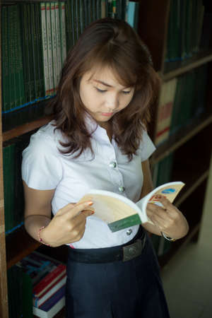 student read book のeditorial素材