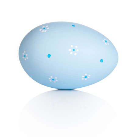 Easter handpaint egg isolated on white backgroundの写真素材