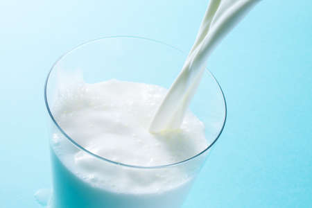 Pour the milkの写真素材