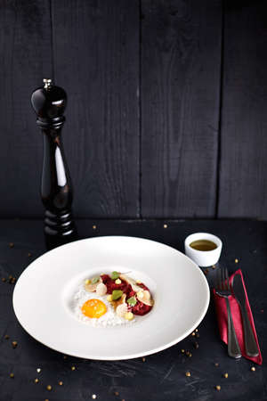 beef tartarの写真素材