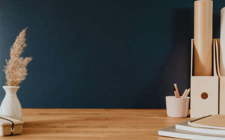 Blnak white frame on the wooden sliceの写真素材