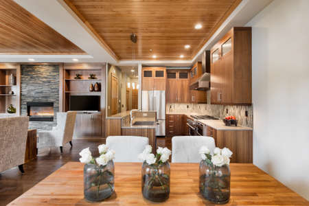 Beautiful living room with hardwood floors and amazing viewの写真素材