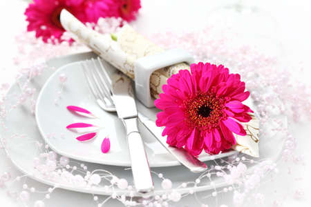 Romantic place setting in pink の写真素材