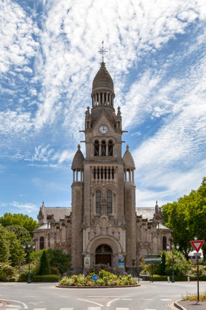 Ãpernay, France - July 23 2020: The Church of Saint-Pierre-Saint-Paul was inaugurated in 1897. To pay homage to its donor (Paul Chandon de Briailles), the church is named "Saint-Pierre-Saint-Paul".のeditorial素材