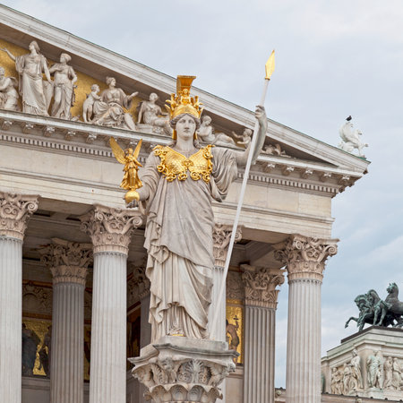 Vienna, Austria - June 17 2018: The Athena Fountain (Pallas-Athene-Brunnen) in front of the Parliament was erected between 1893 and 1902 by Carl Kundmann, Josef Tautenhayn and Hugo Haerdtl, based on plans by Baron von Hansen.のeditorial素材