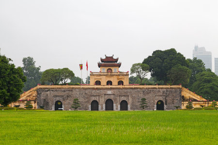 Hanoi, Vietnam - August 18 2018: The Imperial Citadel of Thang Long (Vietnamese: HoÃ ng thÃ nh ThÄng Long/çåæé¾) is located in the centre of Hanoi, Vietnam. It is also known as Hanoi Citadel.のeditorial素材