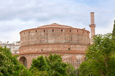 The Rotunda (Î¡Î¿ÏÏÎ½ÏÎ±) was erected in early 4th-century AD monuments in the city of Thessaloniki, in the region of Central Macedonia in northern Greece.の写真素材