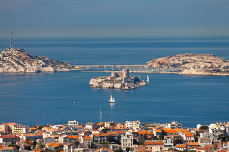 The ChÃ¢teau d'If is a fortress (later a prison) located on the island of If, the smallest island in the Frioul archipelago situated in the Mediterranean Sea about 1.5 kilometres offshore in the Bay of Marseille in southeastern France. It is famous for being one of the settings of Alexandre Dumas' adventure novel The Count of Monte Cristo.の写真素材