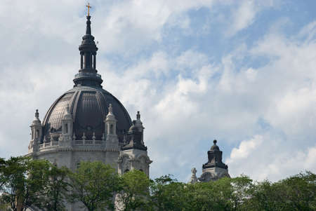 St. Paul's cathedral in downtown St. Paul Minnesotaの写真素材