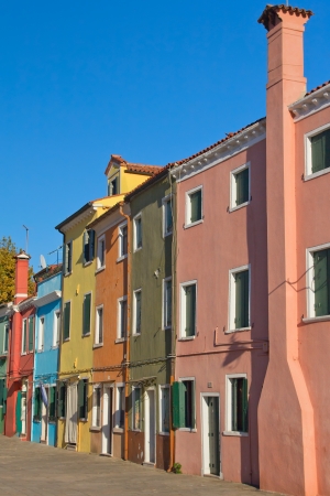 Color houses in row   Island Burano  Italy  のeditorial素材