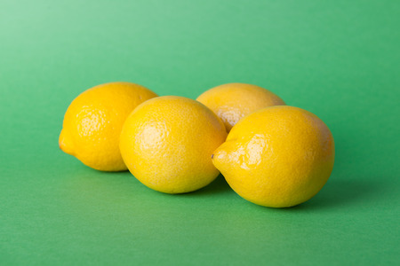 Lemons, lemon, health, healthy, raw, food, orange, oranges, limes, lime, citrus, fruits, fruit, glass, bowl, colour, colours, coloured, backgrounds, background, green, red, yellow, mixed, kumquats, mandarin, grapefruit, fresh, juice, juicy Limes_oranges_lの写真素材