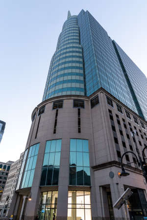 Jersey City, NJ - USA - Feb. 27, 2021: Vertical view of Exchange Place Center, 30 story corporate office building sheathed in granite and tinted glassのeditorial素材