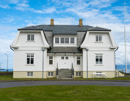 ReykjavÃ­k, Iceland - July 1, 2022 Landscape view of the Hofdi House, site of the ReykjavÃ­k summit of 1986 on October 11 and 12, 1986, between U.S. President Reagan and Soviet Premier Gorbachev.のeditorial素材