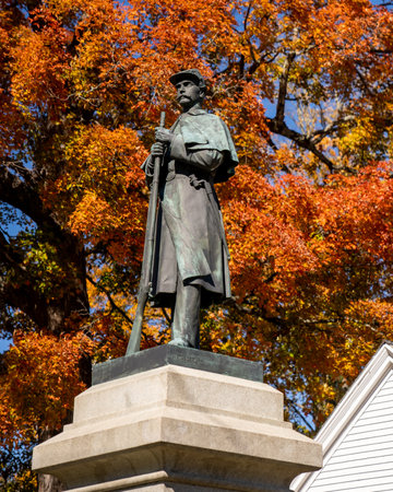Chester, VT - USA - Oct. 8, 2022 Closeup view the 8 foot bronze Soldiers' Monument, on a 12 foot granite base in Chester, VT. Located on Main Street, in front of the Brookside Cemetery.のeditorial素材