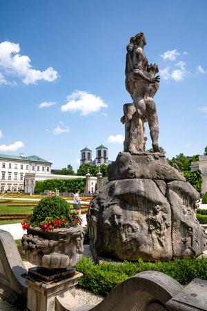 Salzburg, AT â June 7, 2023 View of a group of statues designed by Ottavio Mosto in 1690. Placed around the Mirabell Palaceâs Grand Fountain, symbolizing the 4 elements: fire, air, earth and water.のeditorial素材