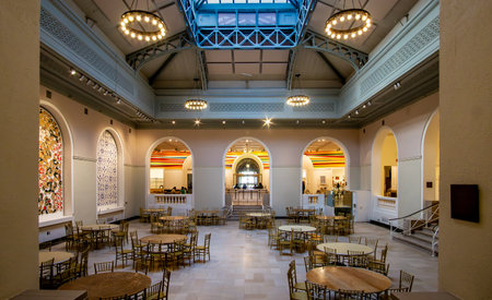 Newark, NJ â US â Nov 12, 2023 Interior view of Main Hall of the Newalk Musuem of Artのeditorial素材