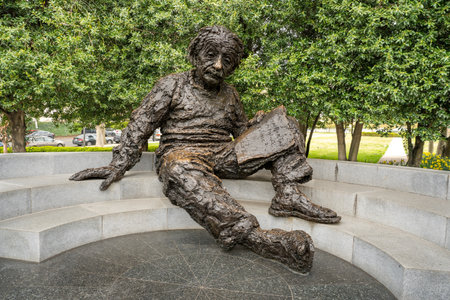 Washington DC - US - Mar 23, 2024 The Albert Einstein Memorial is a monumental bronze statue by sculptor Robert Berks, depicting Albert Einstein seated with manuscript papers in hand.のeditorial素材