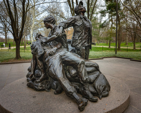 Washington DC - US - Mar 22, 2024 the bronze Vietnam Women's Memorial designed by Glenna Goodacre, a memorial dedicated to the nurses and women of the United States who served in the Vietnam War.のeditorial素材