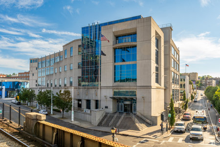 Yonkers, NY - US - Sep 21, 2024 The Yonkers' Riverfront Library, situated by the waterfront and across from the train station, offers stunning views, modern spaces, and a vibrant community hub.のeditorial素材