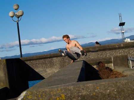 Wellington, New Zealand, October 2 2010, male practices the modern sport of のeditorial素材