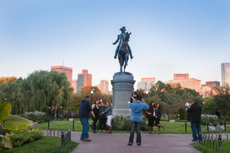 The George Washington Monument set against a blue sky in Boston Public Garden,のeditorial素材
