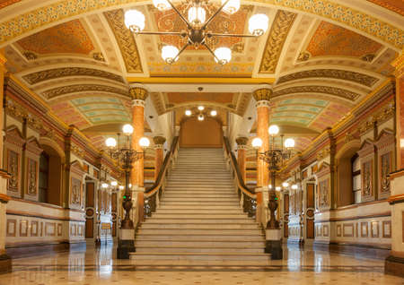 Springfield, Illinois, USA - September 1 2015;  Illinois State Capitol building magnificent interior entrance, ornately decorated with stairs leading to upper floor.のeditorial素材