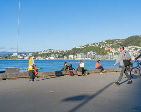 Wellington New Zealand - July 30 2021; People enjoying, relaxing and commuting along the Great Harbour Way also a portion of Te Araroa Trail over length of country.のeditorial素材