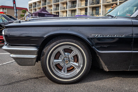 Tybee Island, GA - October 3, 2020: 1964 Ford Thunderbird hardtop coupe at a local car show.のeditorial素材