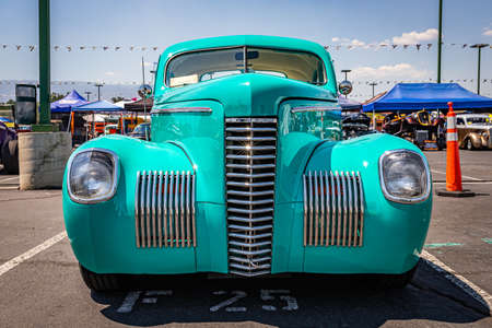 Reno, NV - August 3, 2021: 1939 Nash Lafayette Coupe at a local car show.のeditorial素材