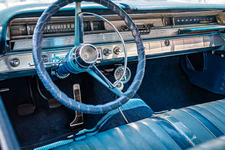 Reno, NV - August 3, 2021: 1962 Pontiac Bonneville Hardtop Coupe at a local car show.のeditorial素材