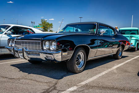 Reno, NV - August 4, 2021: 1972 Buick Skylark Custom Hardtop Coupe at a local car show.のeditorial素材