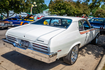 Des Moines, IA - July 03, 2022: High perspective rear corner view of a 1973 Pontiac Ventura Hardtop Coupe at a local car show.のeditorial素材