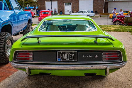 Des Moines, IA - July 03, 2022: High perspective rear view of a 1970 Plymouth Hemi Cuda Hardtop Coupe at a local car show.のeditorial素材