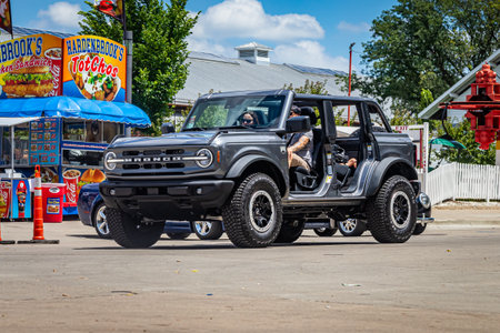 Des Moines, IA - July 03, 2022: Wide angle front corner view of a 2022 Ford Bronco 4 Door Wildtrak at a local car show.のeditorial素材